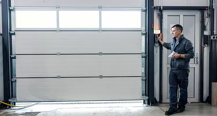 Modern Overhead Door Repair in Maitland, FL