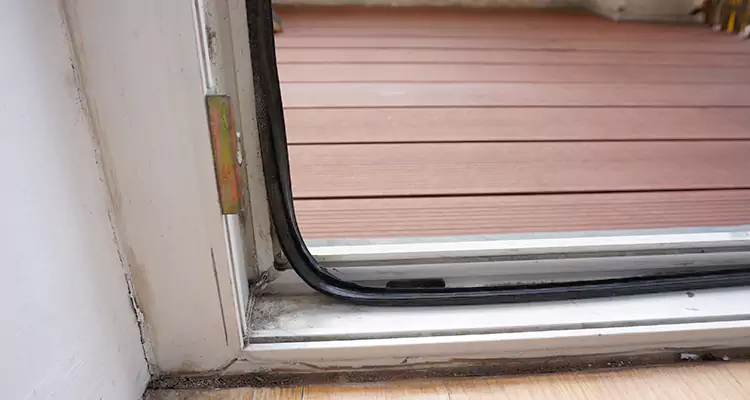 Why Choose Us for Leaking Sliding Glass Door Repair in Maitland, FL?