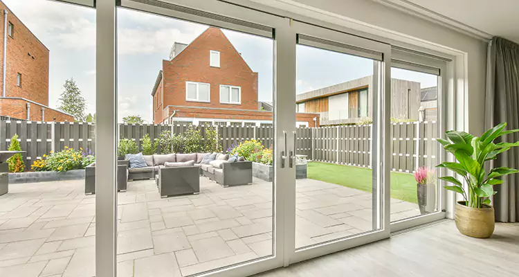 Best Sliding Screen Door Replacement Company in Maitland, FL