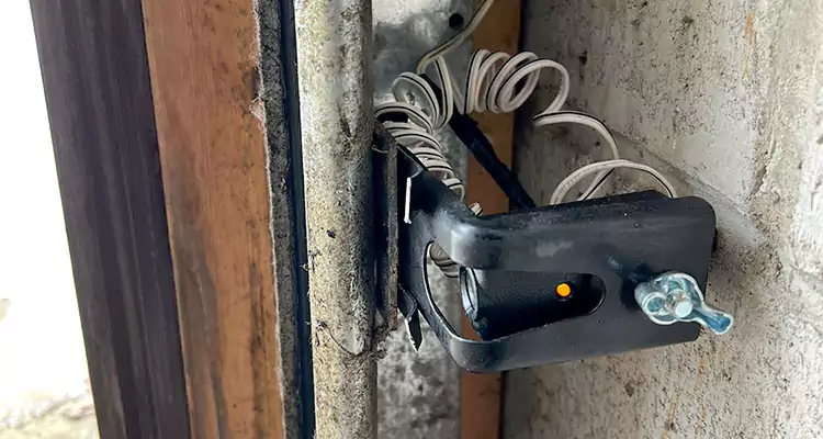Fix Broken Garage Door Sensor in Maitland, FL
