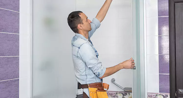 Glass Sliding Door Repair Near You in ⁣ Maitland, FL