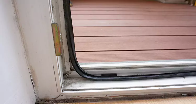 Repair Patio Doors Leaking at Bottom in Maitland, FL