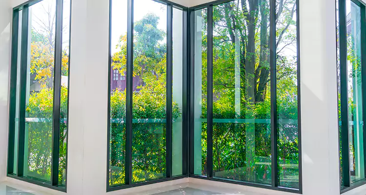 Folding Glass Balcony Door Repair in Maitland, FL