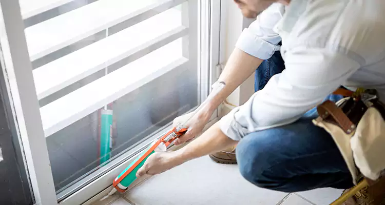 Dap Window Caulk Repair in Maitland, FL